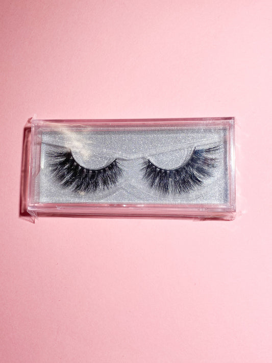 GLAM MINXX LASHES